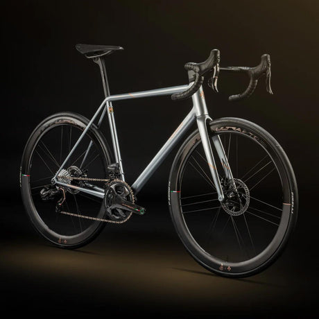 Colnago Steelnovo LTD | Strictly Bicycles